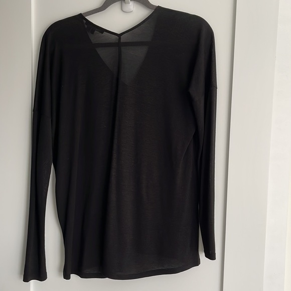 Vince. Long Sleeve V Neck Top - Picture 6 of 6